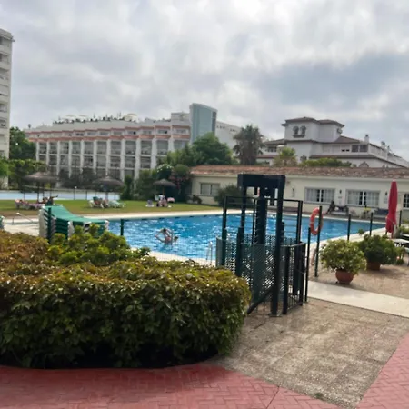 In 300 M From Apartman Torremolinos