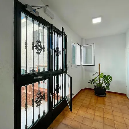 Apartment In 300 M From