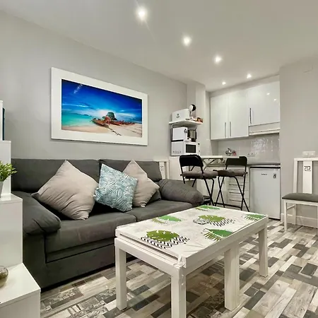 Apartment In 300 M From