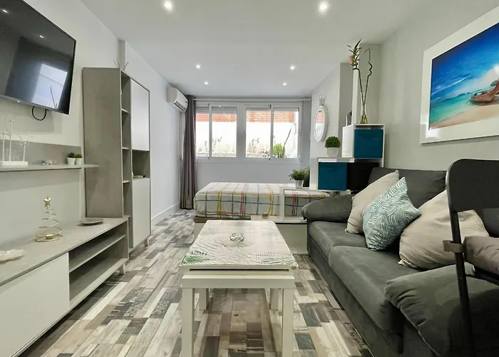 Apartamento In 300 M From Torremolinos